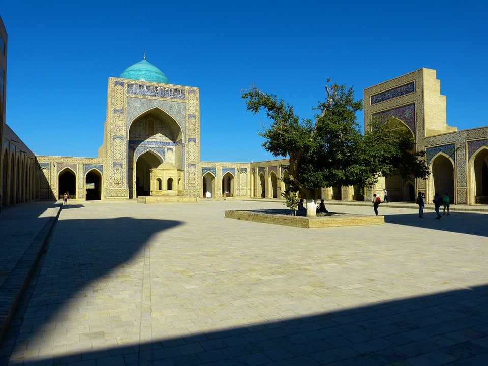 Cour Mosqu&eacute;e Kalon Boukhara