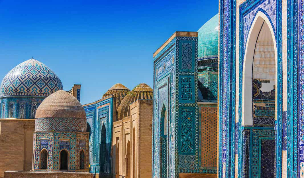 Samarkand &mdash; Registan Square et ses d&ocirc;mes bleus, Route de la Soie
